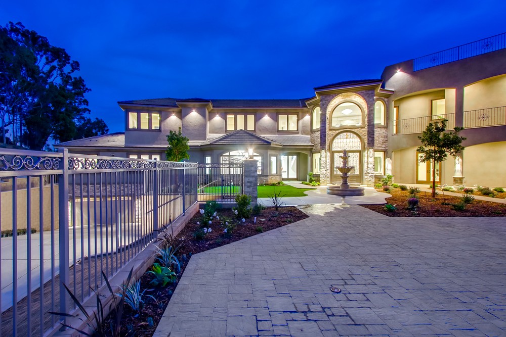Virtual tour photo 6 of 114 for 3753 Arroyo Sorrento Rd