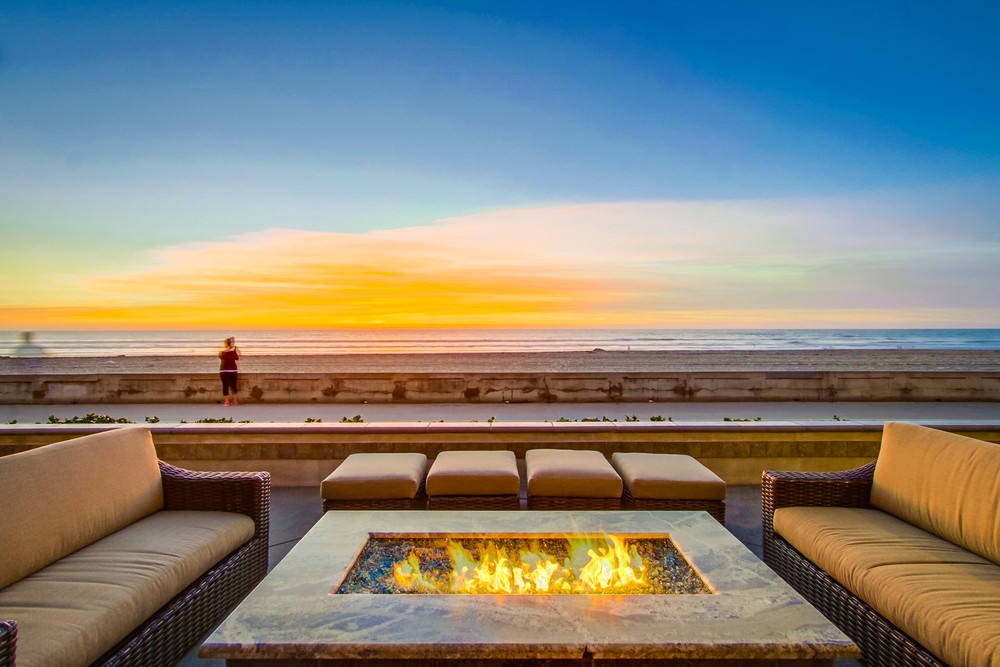 Virtual tour photo 10 of 59 for 3753 Ocean Front Walk