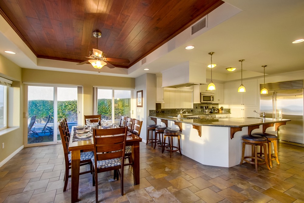 Virtual tour photo 15 of 59 for 3753 Ocean Front Walk