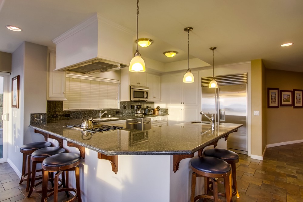 Virtual tour photo 21 of 59 for 3753 Ocean Front Walk
