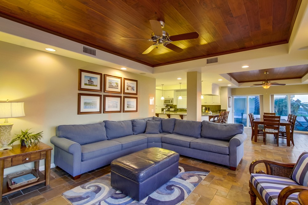 Virtual tour photo 26 of 59 for 3753 Ocean Front Walk