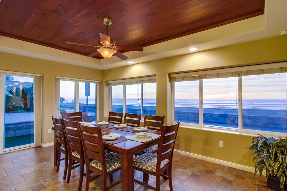 Virtual tour photo 29 of 59 for 3753 Ocean Front Walk