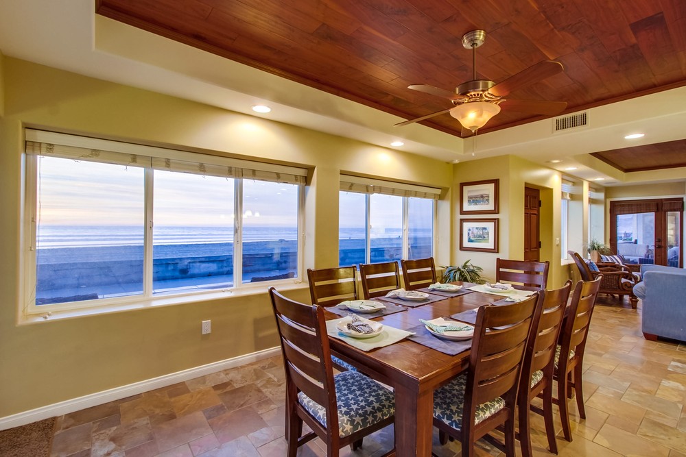 Virtual tour photo 31 of 59 for 3753 Ocean Front Walk