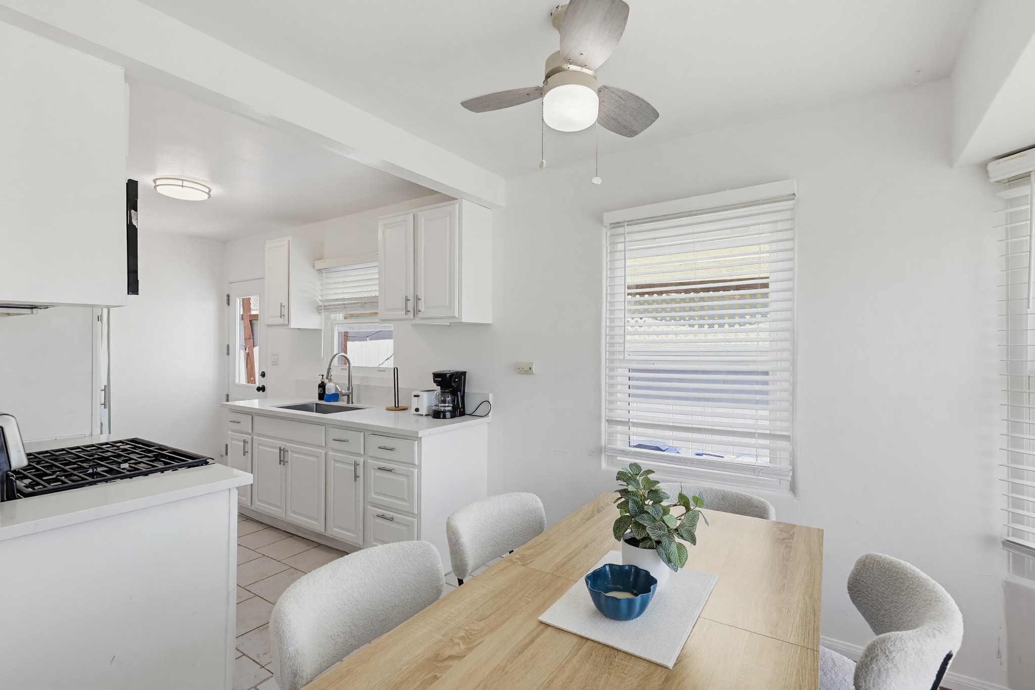 Virtual tour photo 12 of 64 for 3754 Tennyson St