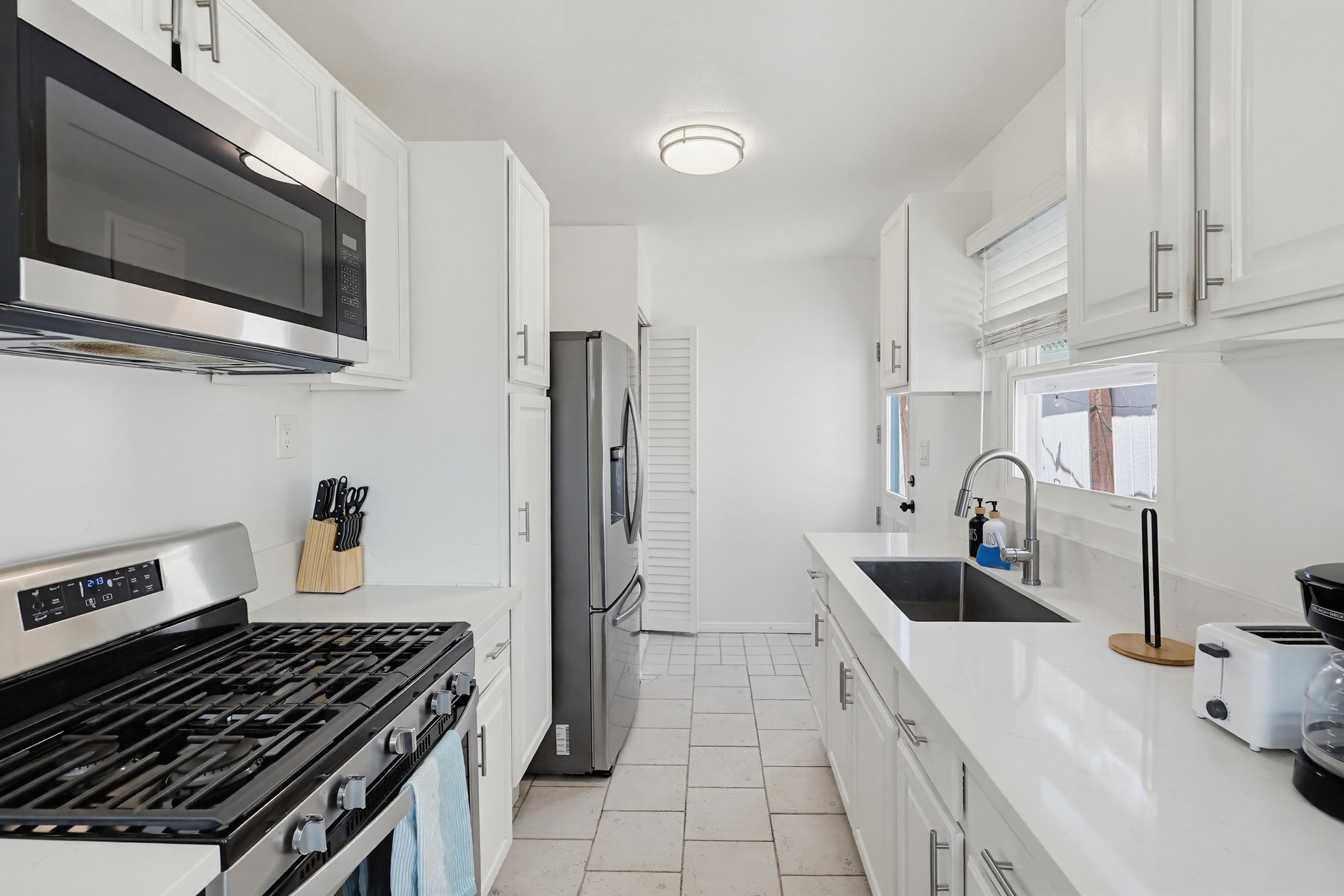 Virtual tour photo 16 of 64 for 3754 Tennyson St