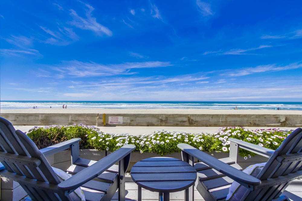 Virtual tour photo 23 of 28 for 3755 Ocean Front Walk #1