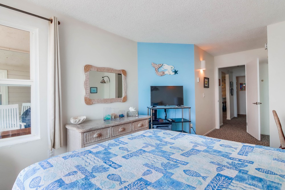 Virtual tour photo 25 of 33 for 3755 Ocean Front Walk