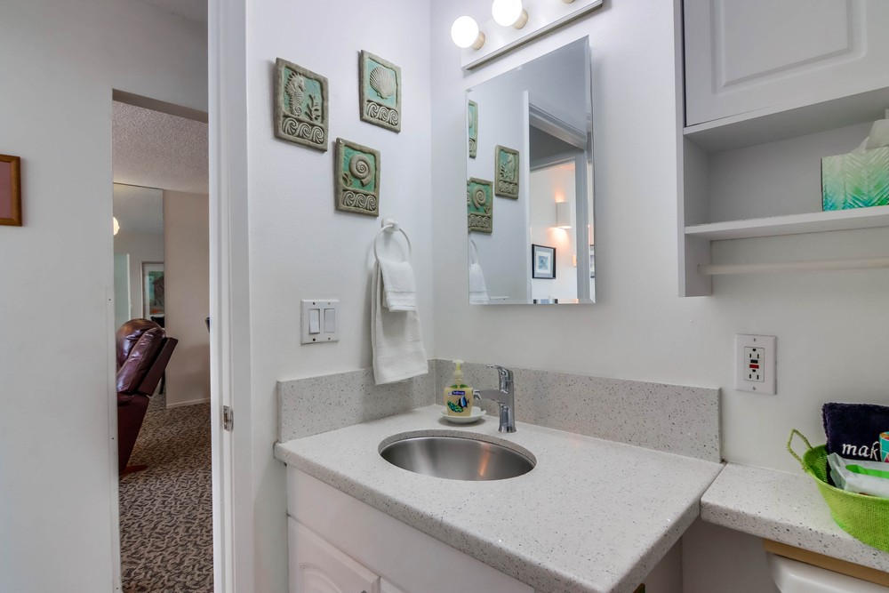 Virtual tour photo 29 of 33 for 3755 Ocean Front Walk