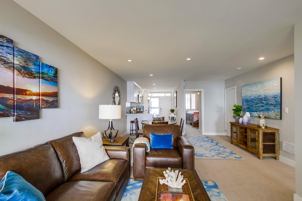 Virtual tour photo 5 of 28 for 3755 Ocean Front Walk #8
