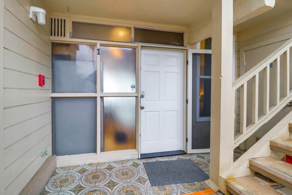 Virtual tour photo 7 of 46 for 3755 Ocean Front Walk UNIT 1