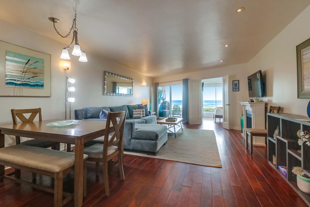 Virtual tour photo 9 of 46 for 3755 Ocean Front Walk UNIT 1