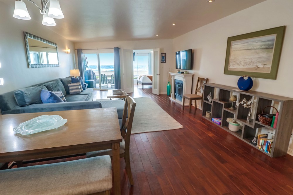 Virtual tour photo 12 of 46 for 3755 Ocean Front Walk UNIT 1