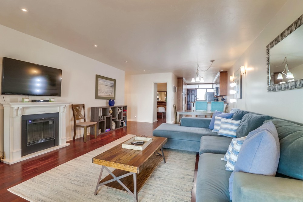 Virtual tour photo 15 of 46 for 3755 Ocean Front Walk UNIT 1