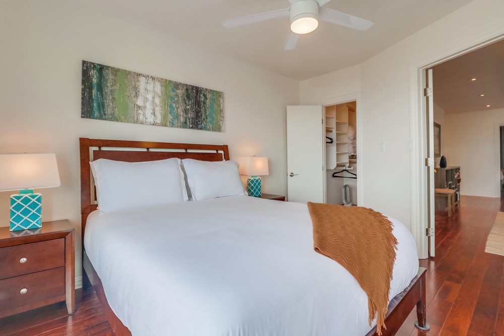 Virtual tour photo 28 of 46 for 3755 Ocean Front Walk UNIT 1
