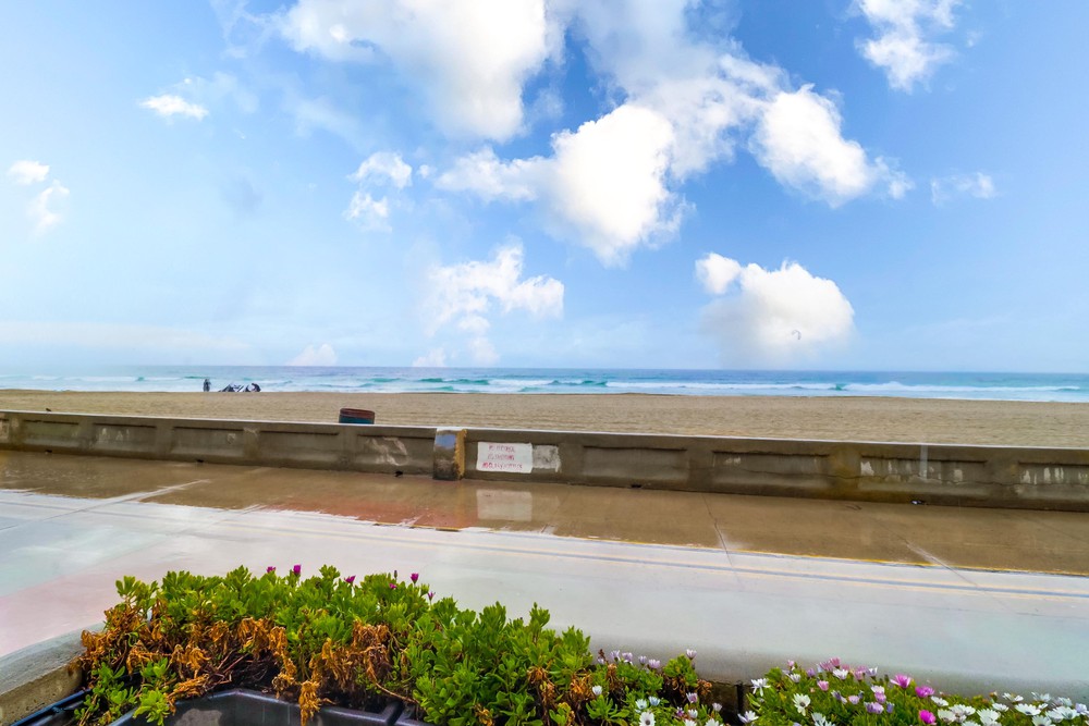 Virtual tour photo 43 of 46 for 3755 Ocean Front Walk UNIT 1