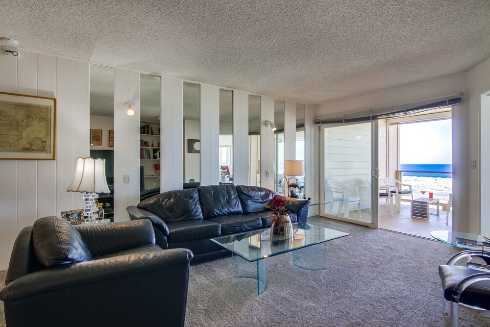 Virtual tour photo 11 of 40 for 3755 Ocean Front Walk UNIT 15