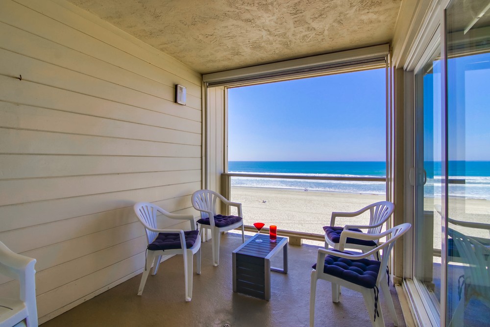 Virtual tour photo 31 of 40 for 3755 Ocean Front Walk UNIT 15