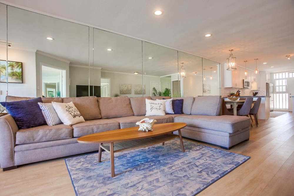 Virtual tour photo 11 of 37 for 3755 Ocean Front Walk UNIT 6