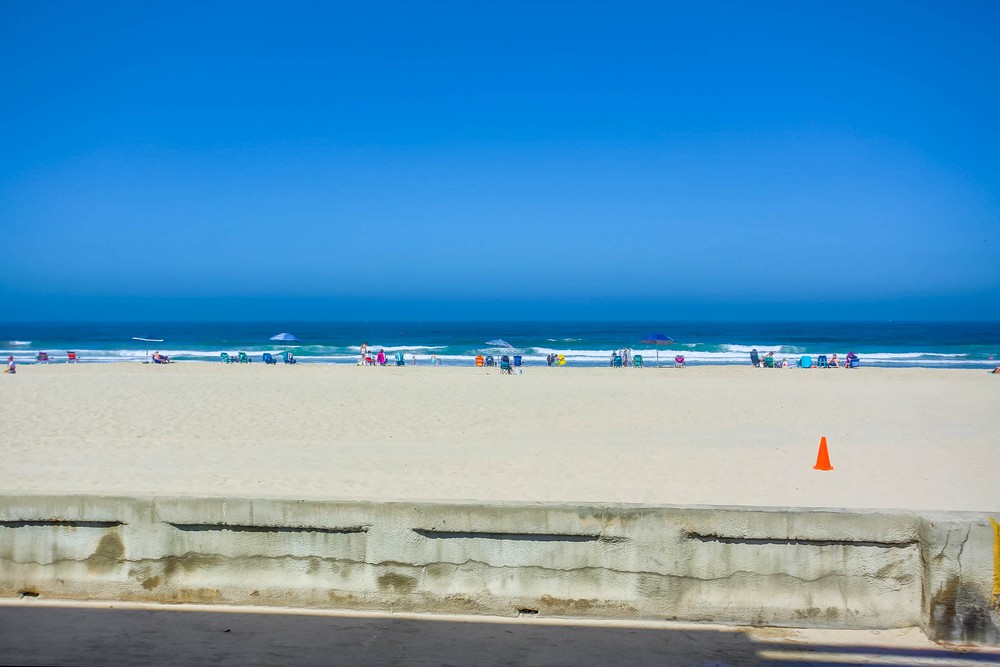 Virtual tour photo 34 of 37 for 3755 Ocean Front Walk UNIT 6