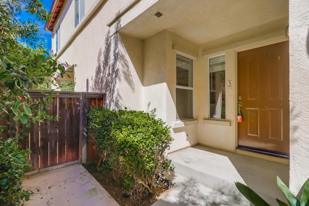 Virtual tour photo 6 of 58 for 3757 Carmel View Rd UNIT 5