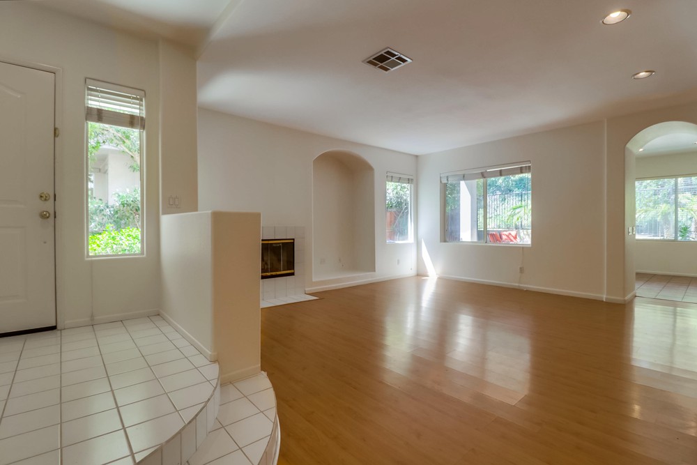 Virtual tour photo 8 of 58 for 3757 Carmel View Rd UNIT 5