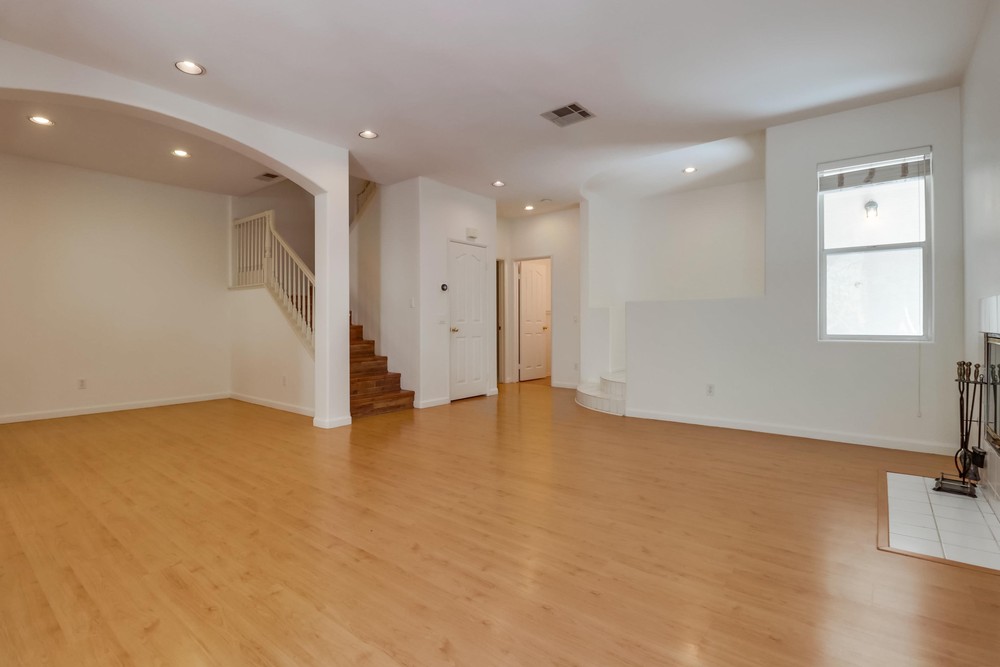 Virtual tour photo 11 of 58 for 3757 Carmel View Rd UNIT 5