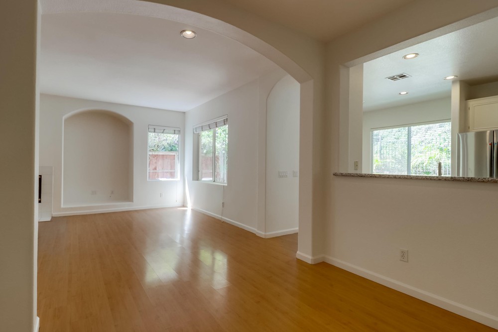 Virtual tour photo 15 of 58 for 3757 Carmel View Rd UNIT 5