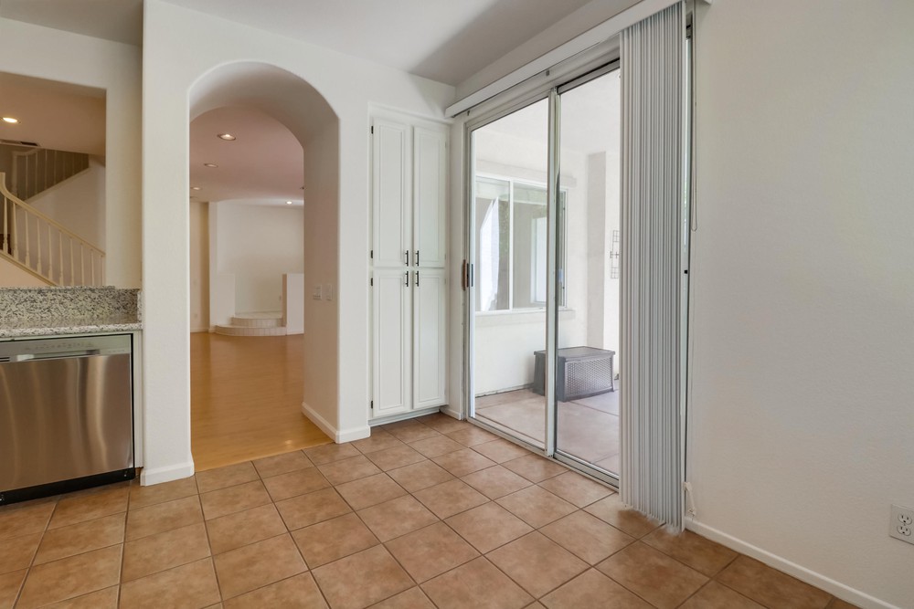 Virtual tour photo 21 of 58 for 3757 Carmel View Rd UNIT 5
