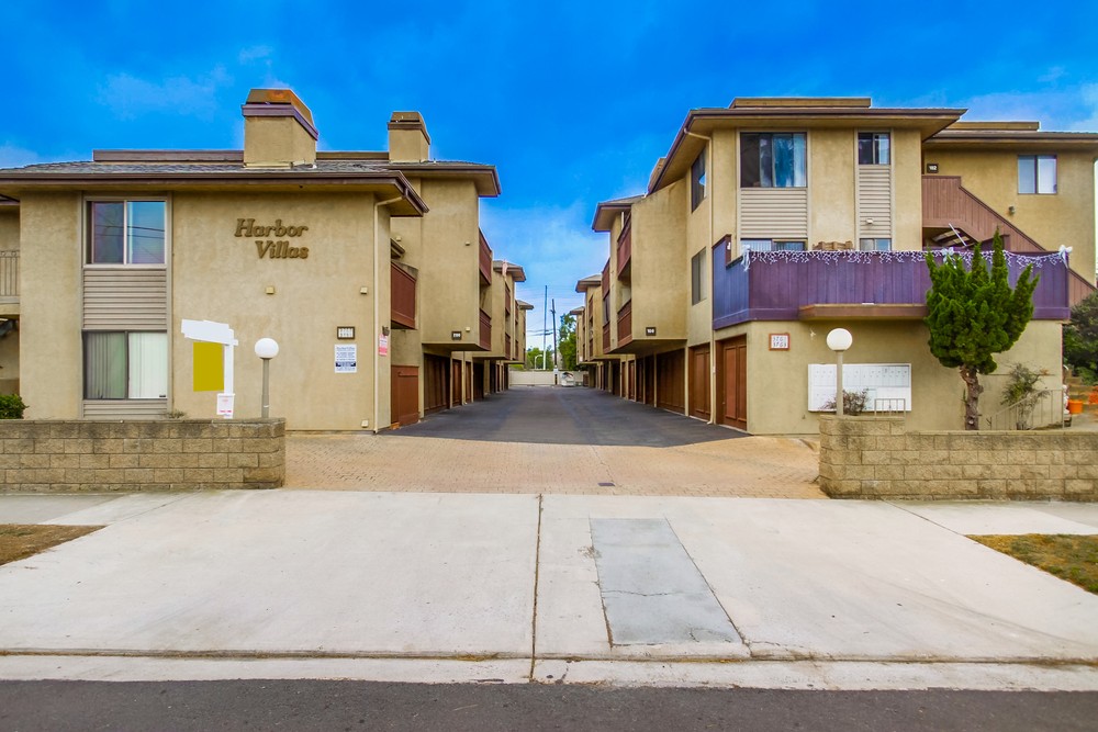 Virtual tour photo 1 of 46 for 3757 Udall St #303