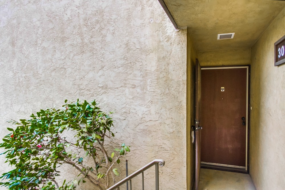 Virtual tour photo 6 of 46 for 3757 Udall St #303