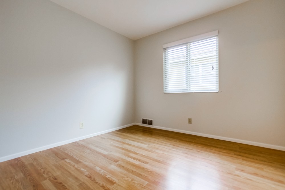 Virtual tour photo 33 of 46 for 3757 Udall St #303