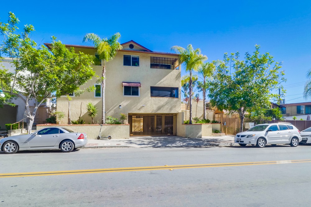 Virtual tour photo 28 of 27 for 3759 Florida St