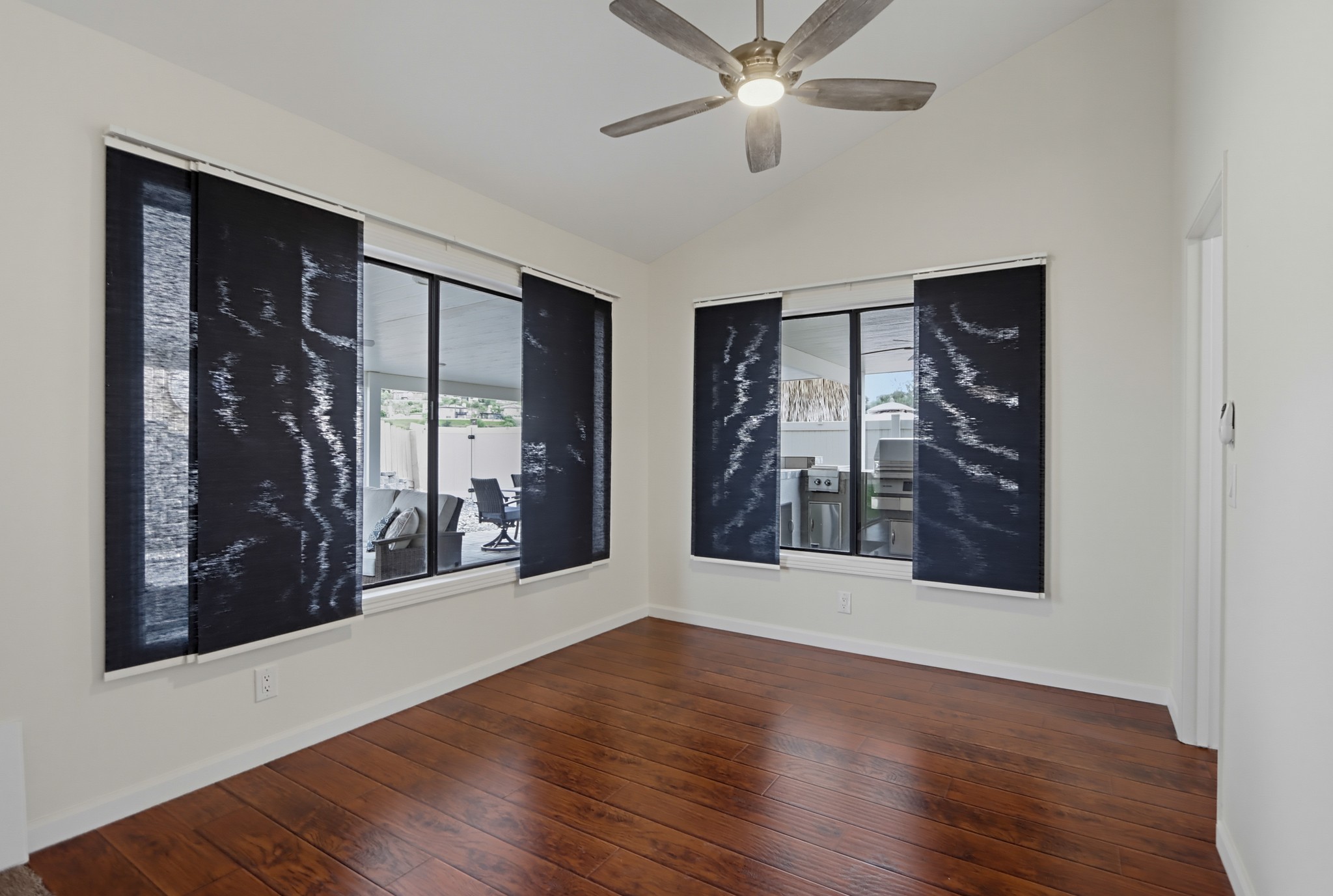 Virtual tour photo 10 of 59 for 376 Camino Elevado