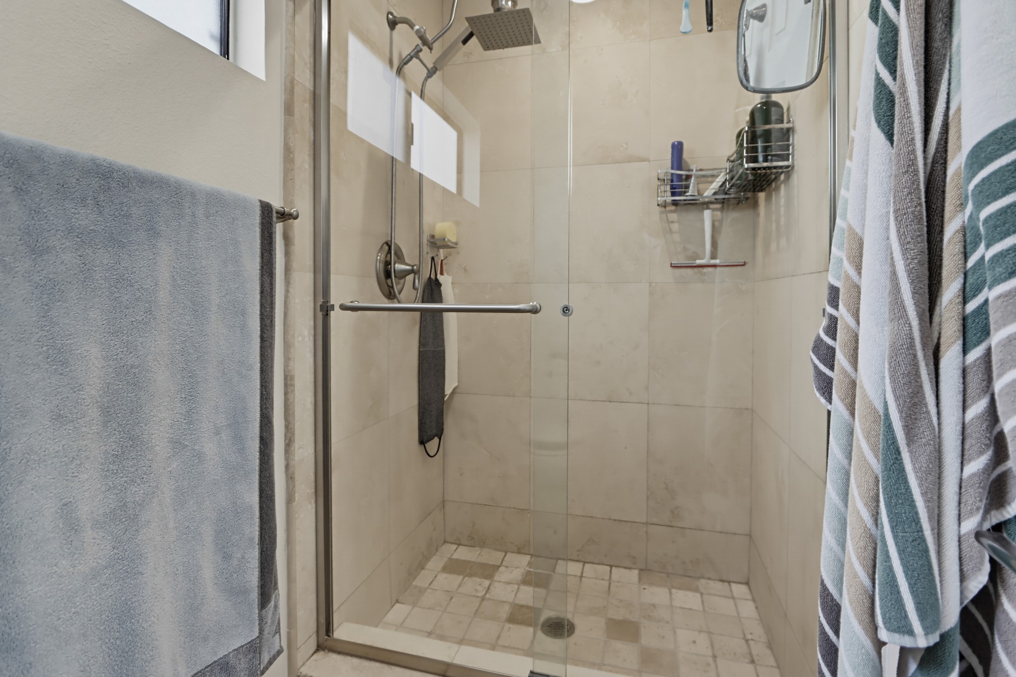 Virtual tour photo 25 of 59 for 376 Camino Elevado