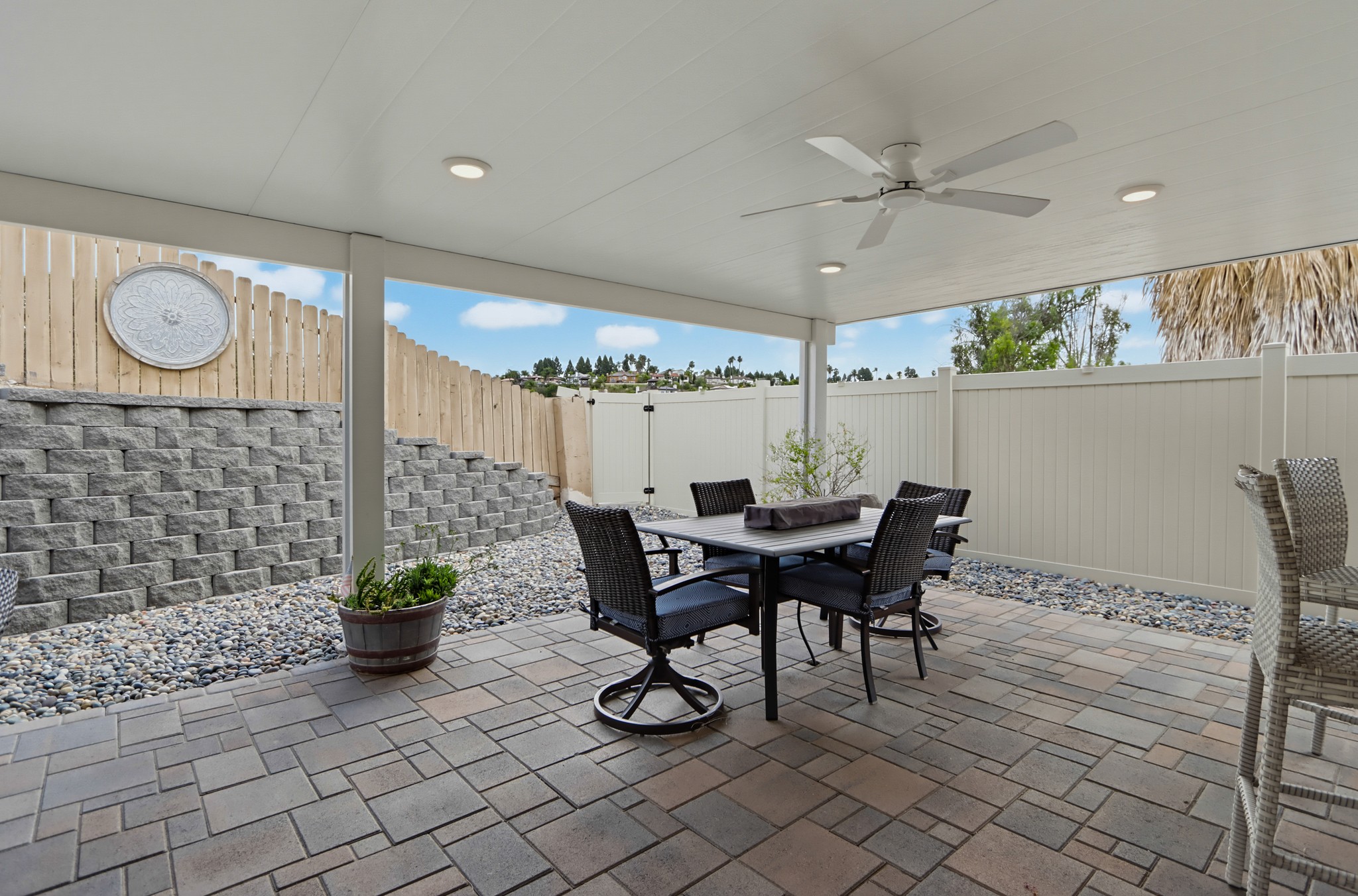 Virtual tour photo 41 of 59 for 376 Camino Elevado
