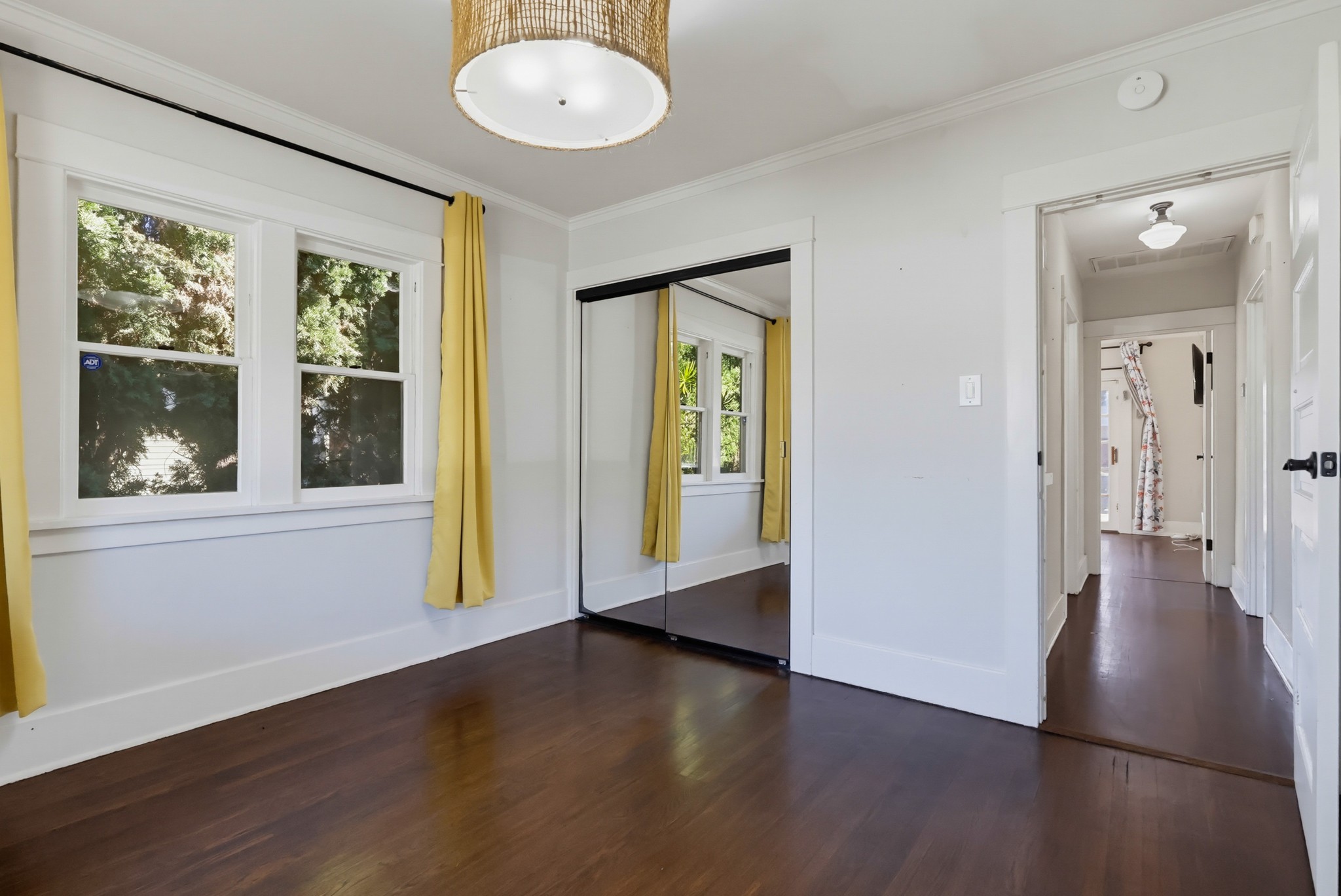 Virtual tour photo 25 of 43 for 376 Orizaba Ave
