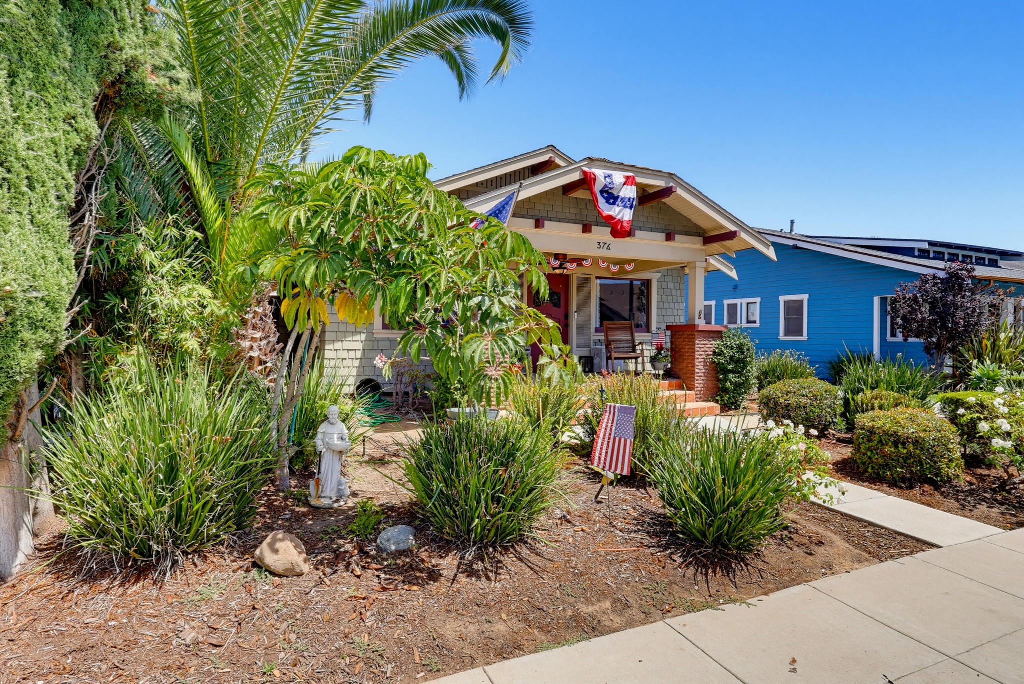 Virtual tour photo 3 of 57 for 376 Orizaba Ave