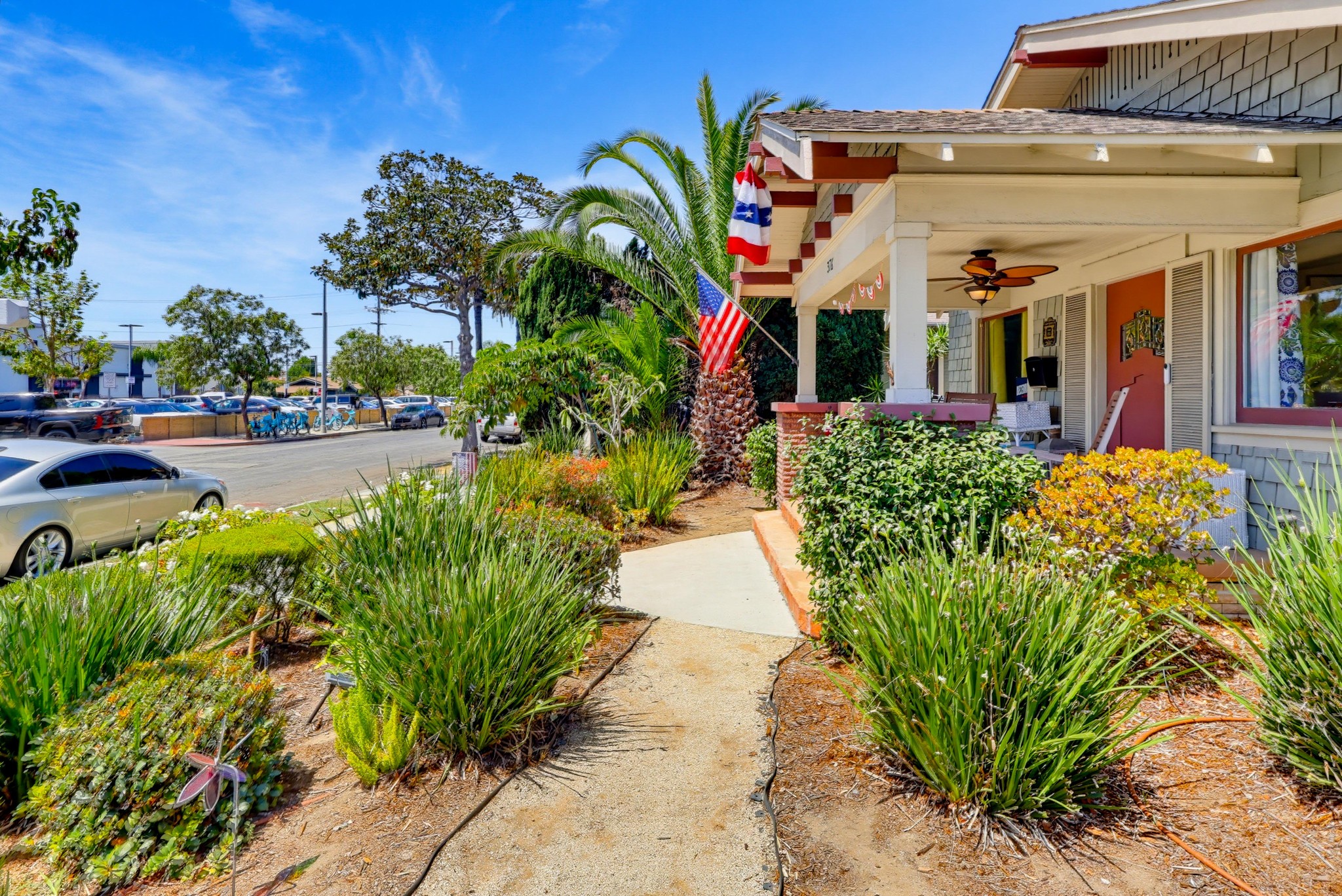 Virtual tour photo 6 of 57 for 376 Orizaba Ave