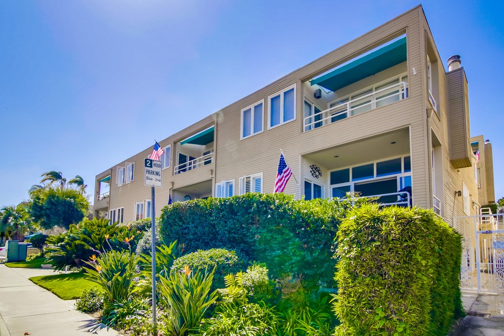 Virtual tour photo 4 of 66 for 376 San Antonio Ave c