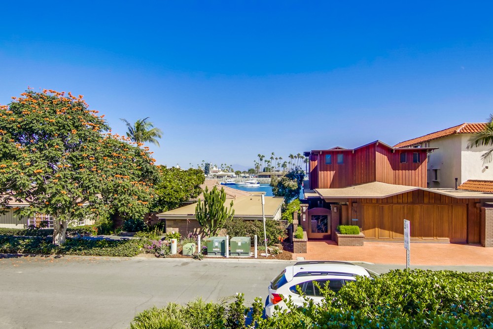 Virtual tour photo 44 of 66 for 376 San Antonio Ave c