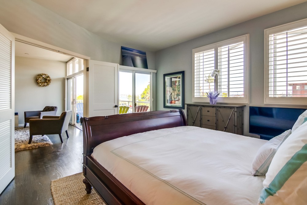 Virtual tour photo 47 of 66 for 376 San Antonio Ave c