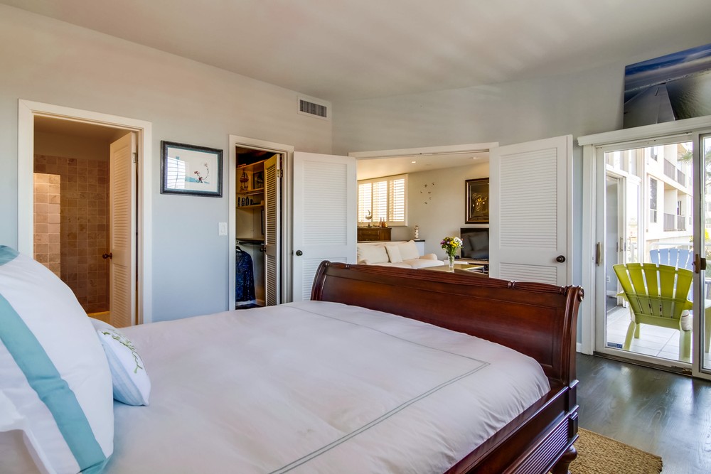 Virtual tour photo 49 of 66 for 376 San Antonio Ave c