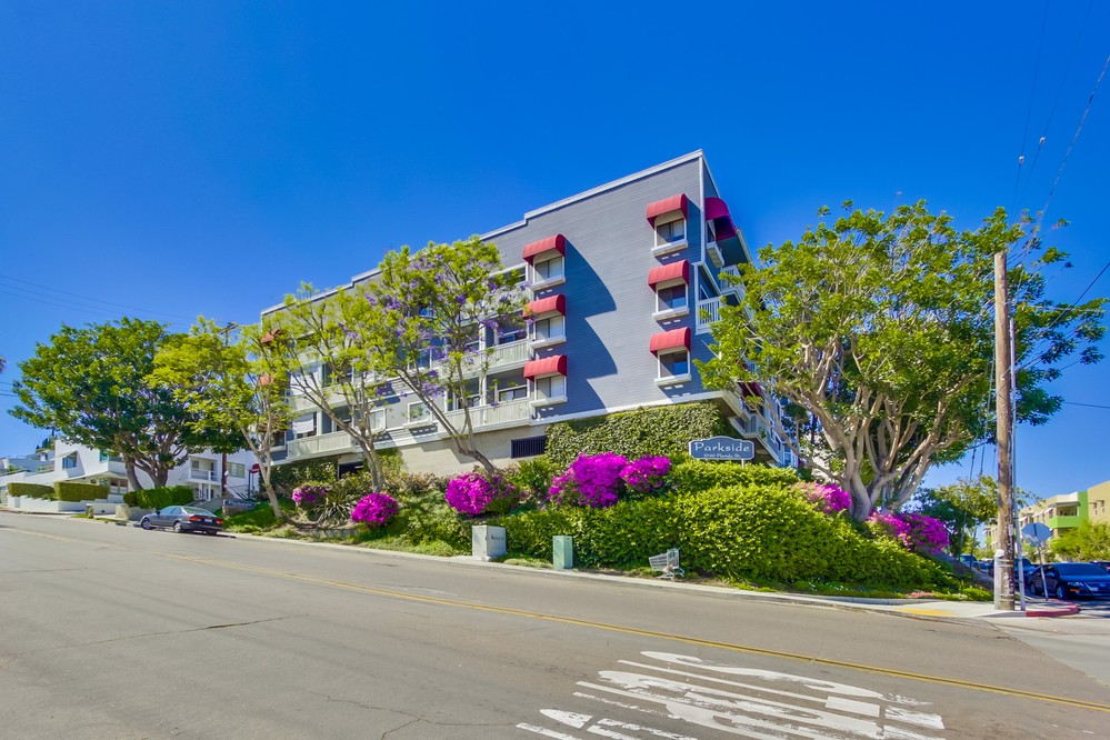Virtual tour photo 3 of 34 for 3760 Florida Street #305