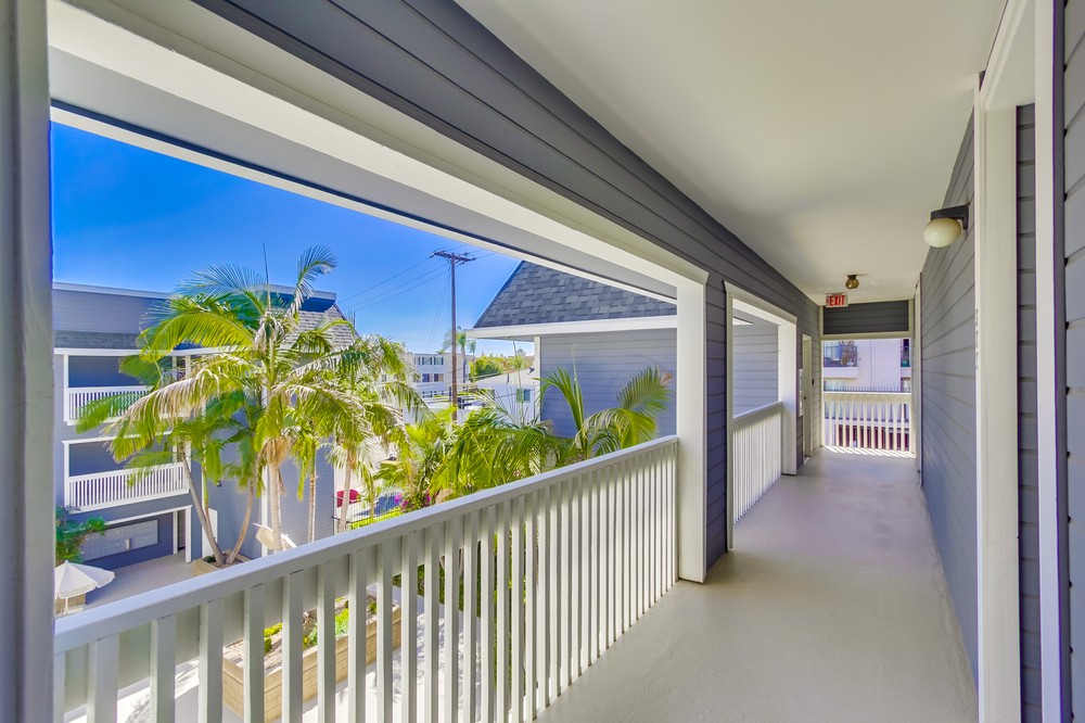 Virtual tour photo 7 of 34 for 3760 Florida Street #305