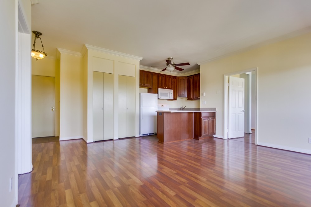 Virtual tour photo 12 of 34 for 3760 Florida Street #305