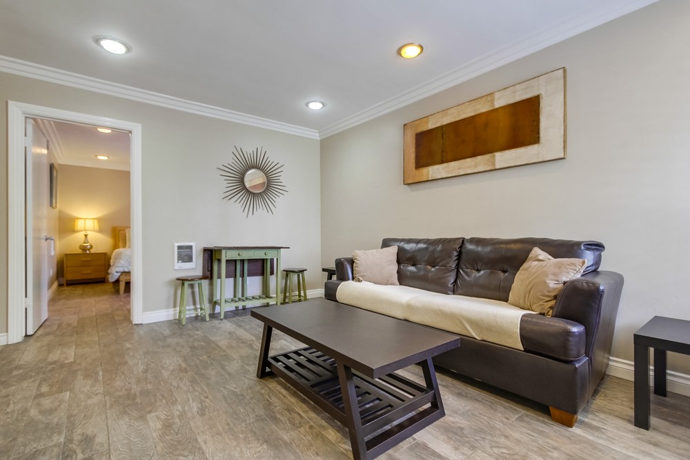 Virtual tour photo 8 of 27 for 3764 Bayside Ln #3
