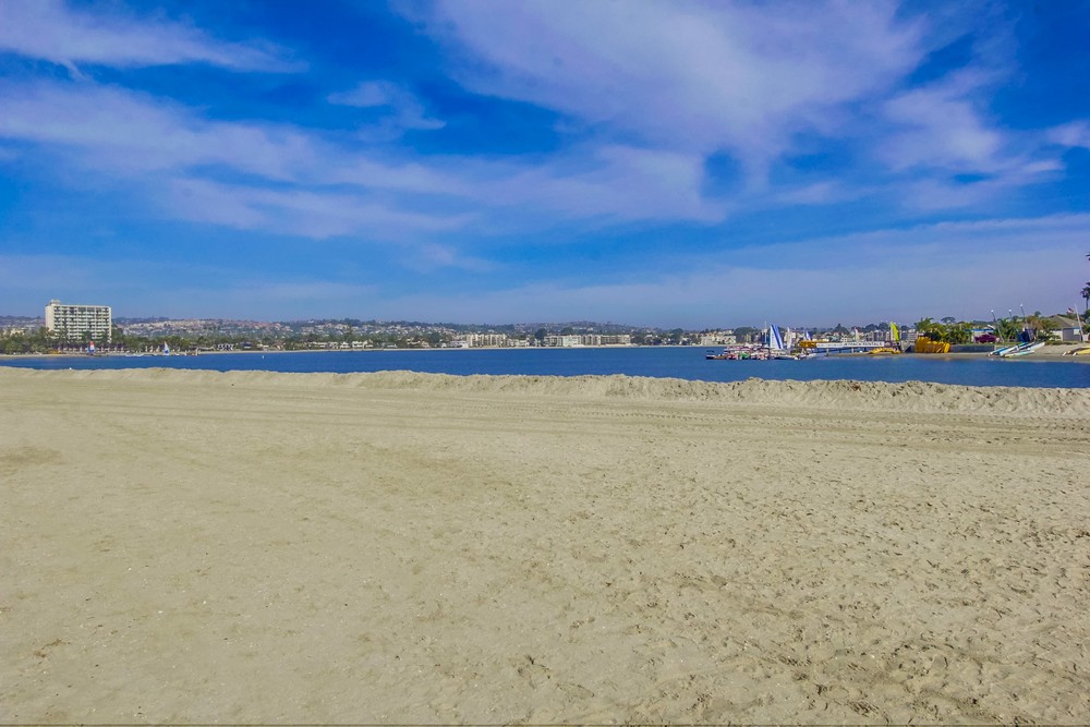 Virtual tour photo 23 of 27 for 3764 Bayside Ln #3