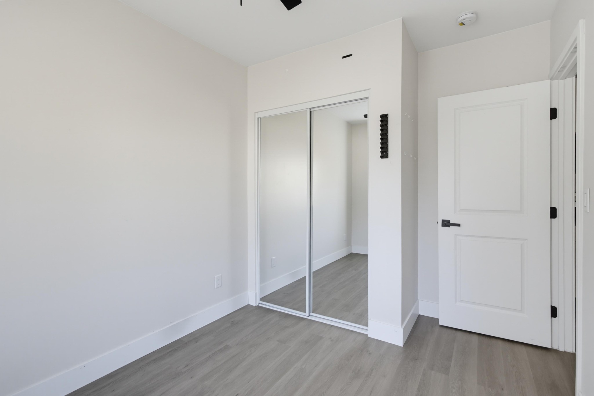 Virtual tour photo 20 of 57 for 3764 Louisiana St