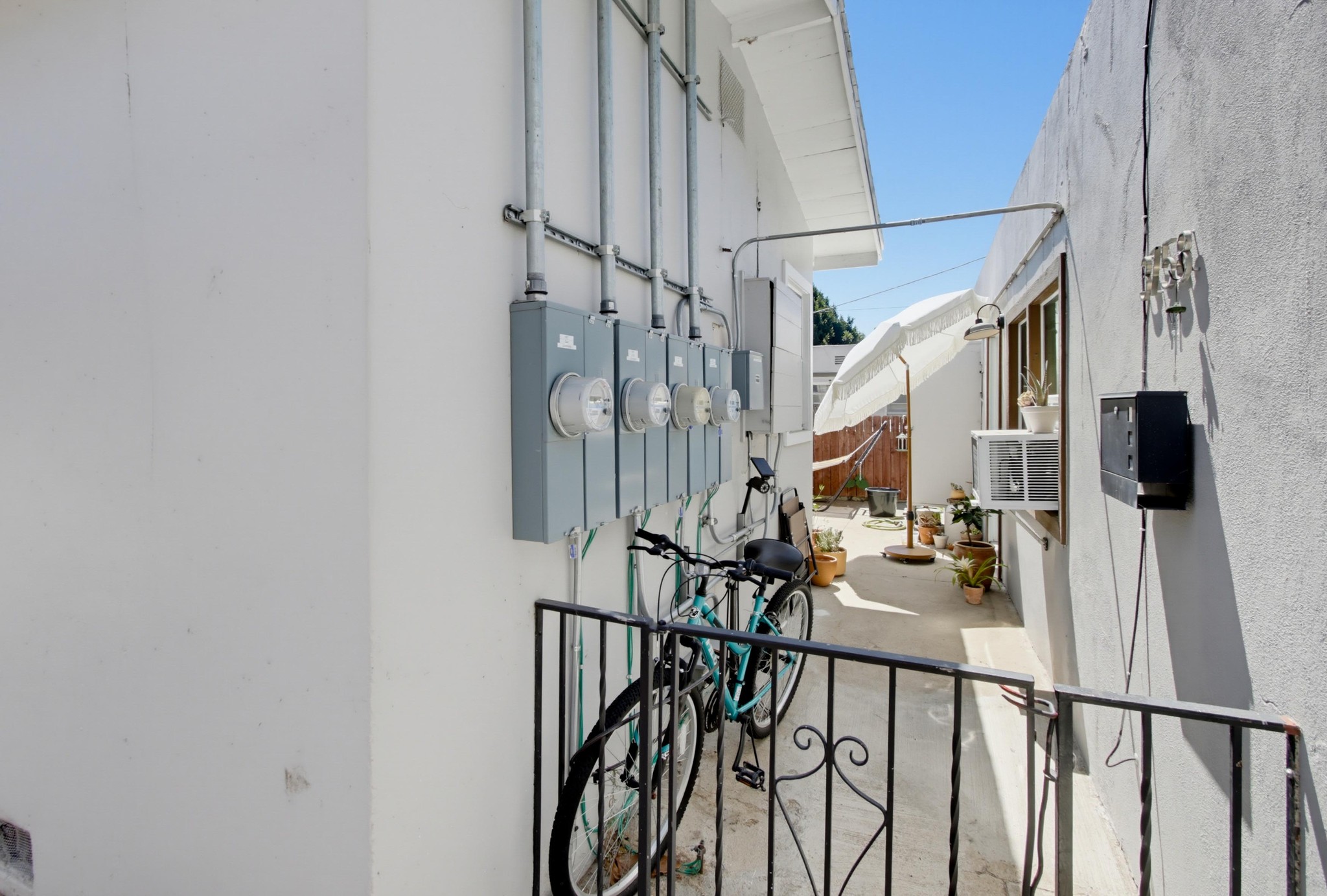 Virtual tour photo 27 of 57 for 3764 Louisiana St