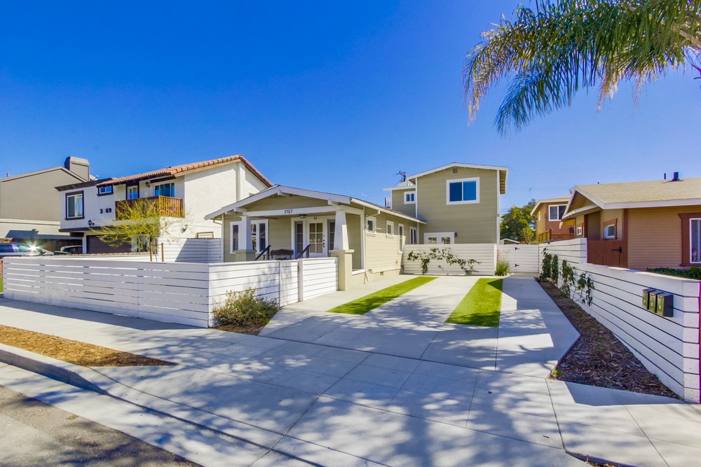Virtual tour photo 1 of 43 for 3767 32nd St